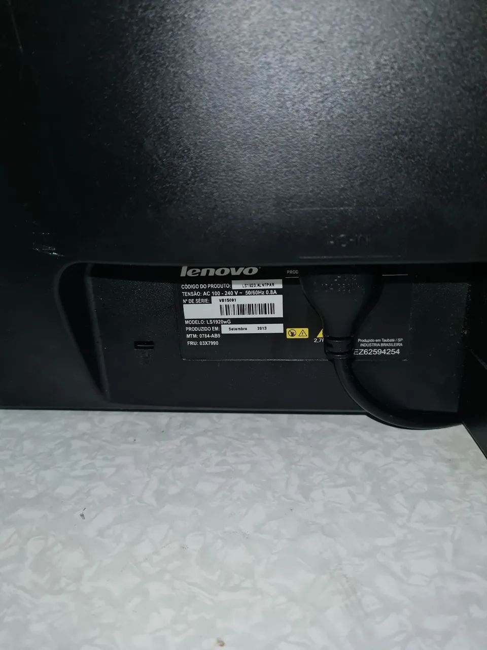 Monitor Lenovo 19" + HD 500GB + Windows 10  - Foto 2