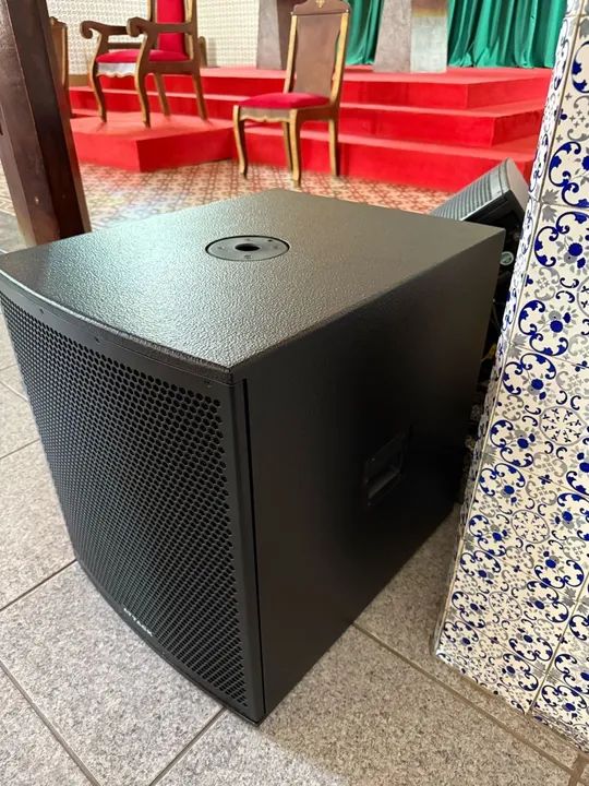 2 CAIXAS ATIVAS ATTACK SUB GRAVE VRS-1510A 15 1000W RMS - Foto 2
