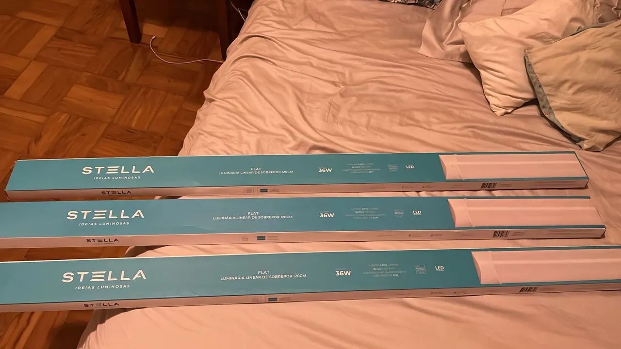 Luminária linear de sobrepor 120cm 36w Stella 