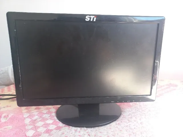 Monitor STI 15" HD 1366x768 | VGA | Ideal para PC, Estudo, Escritório e Segunda Tela