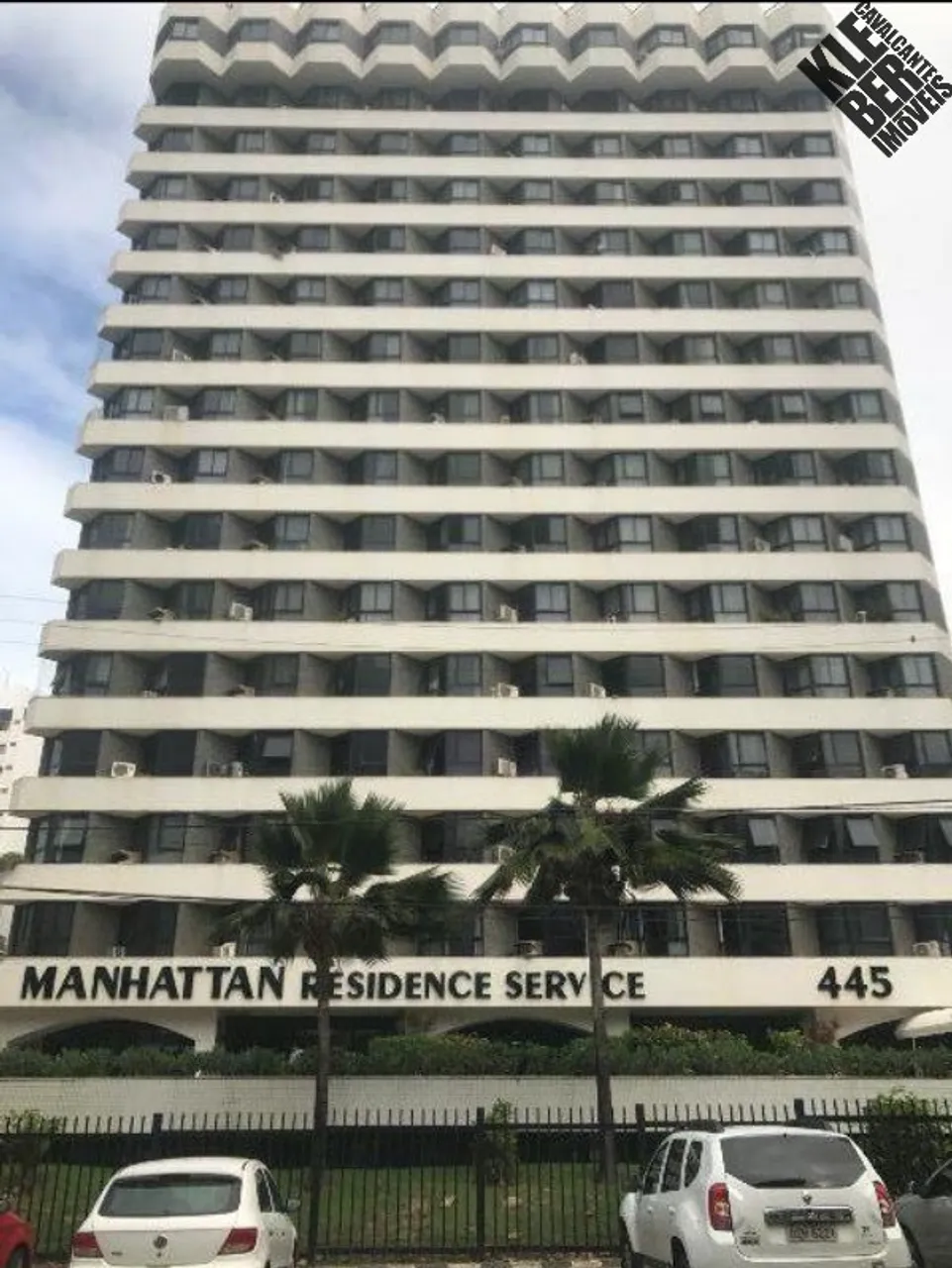 Apartamento à venda na Pituba, Salvador-BA: 1 quarto, sala, banheiro, vaga de garagem e 45