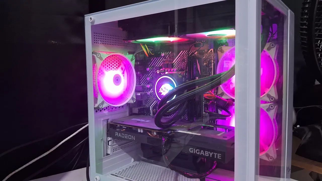 PC Gamer montado olhar descrição (usado) i5 10400f 16 gb ram 3200 rx 6600 eagle 8 gb