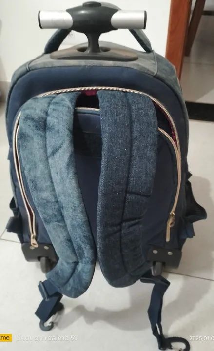 Mochila Infantil - Jeans Azul com Detalhes - Foto 4