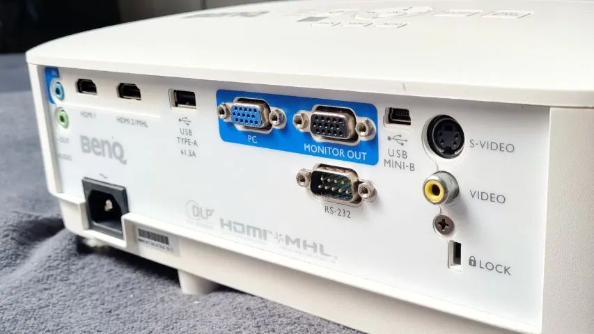 Projetor Benq MX611 DLP 4000 Lumens 20000:1 Muito novo - Foto 3