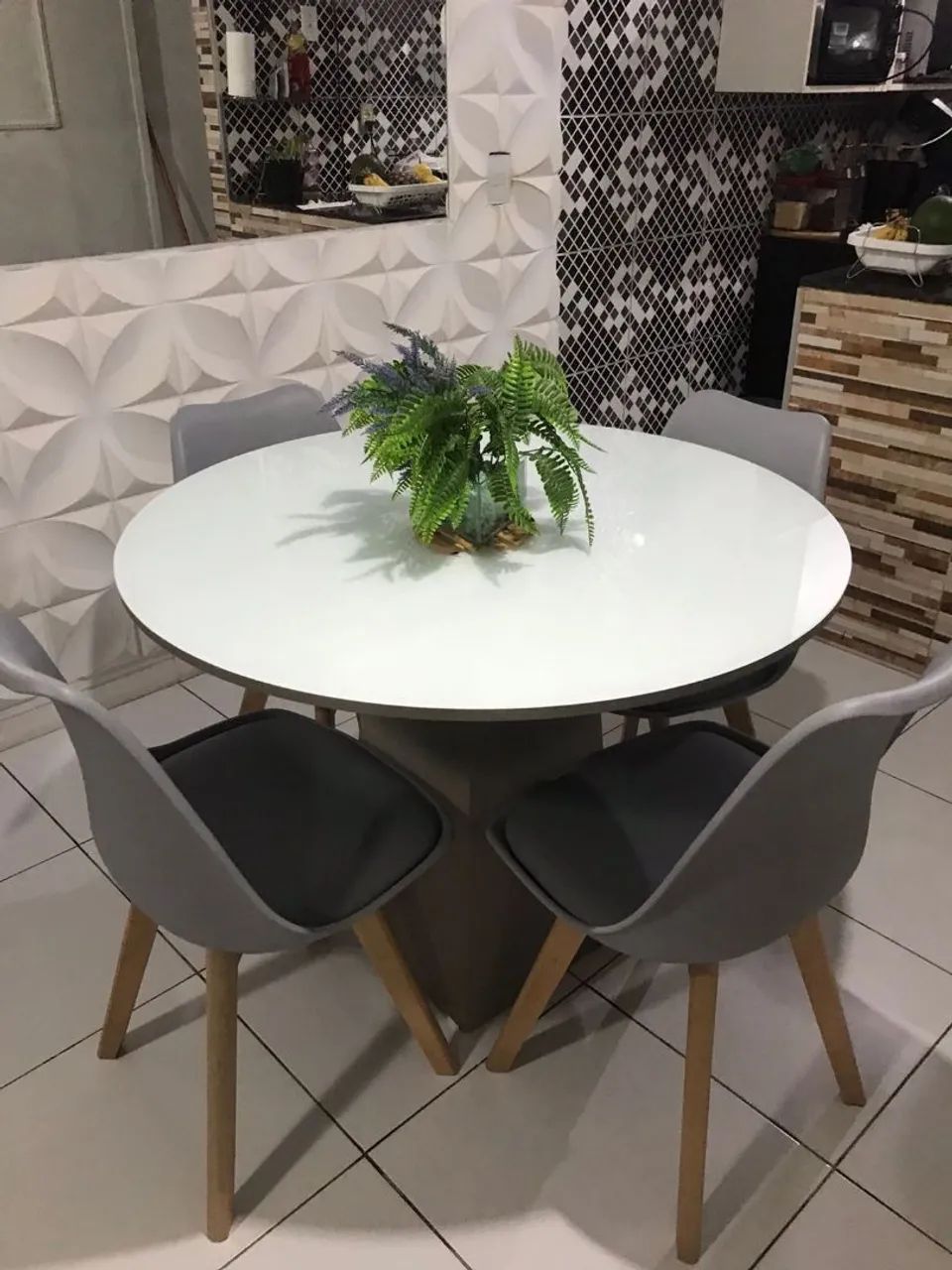 Mesa de Jantar 100% Mdf com Vidro Laqueado 4mm - Foto 4