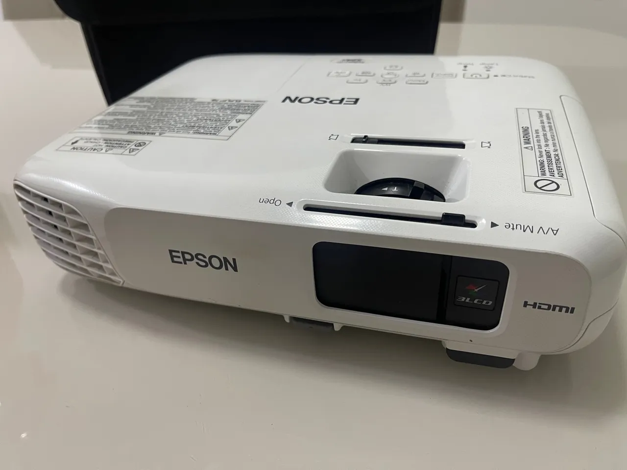 Projetor Epson Powerlite X24+