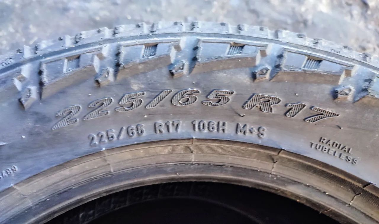 Pneu 225/65R17 Pirelli Scorpions  - Foto 3