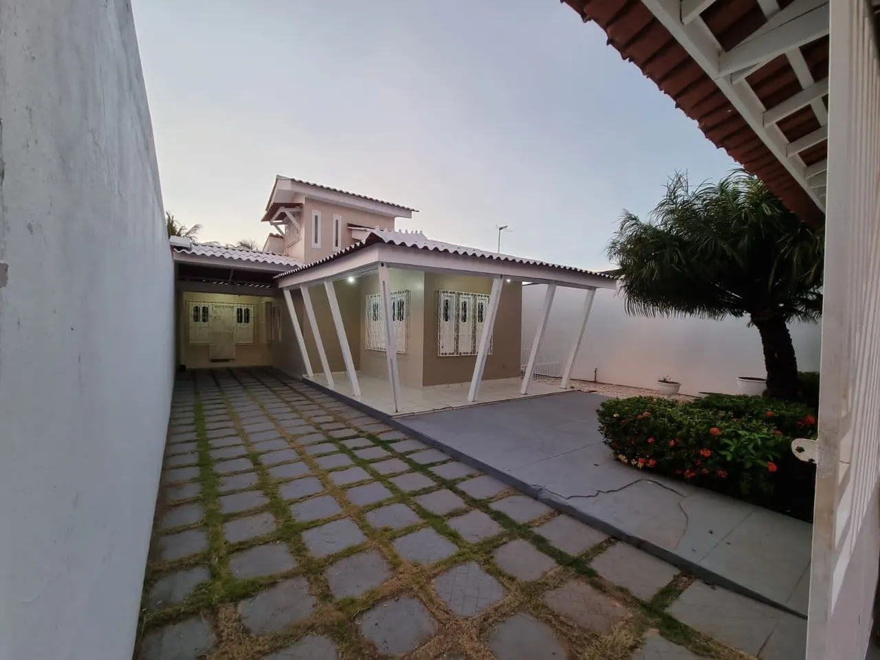 Casa em Santana, titulada, registrada em cartório de imóveis. Apta para financiamiento.