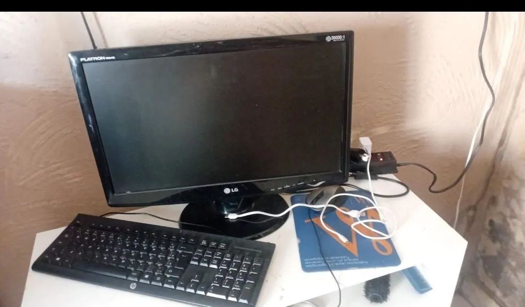 Computador ( leia descrição)