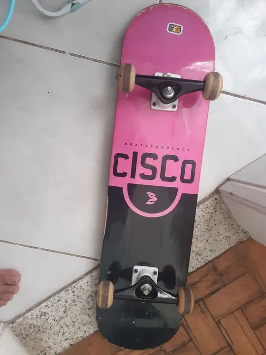 Skate Cisco