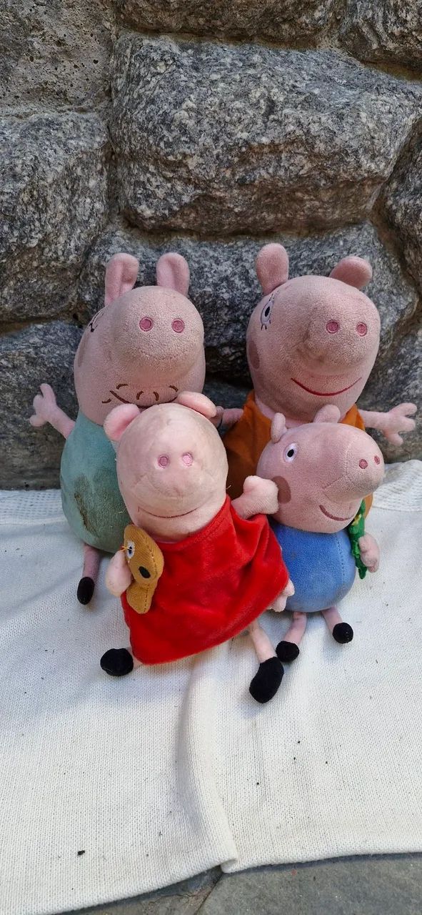 Pelúcias Peppa Pig familia peppa papai mamãe peppa e george