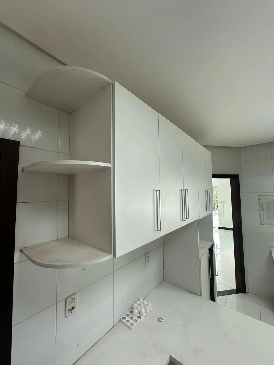 Bacelar Imóveis vende ou aluga excelente casa no Greenville 2, com 4 suítes, Parque Verde