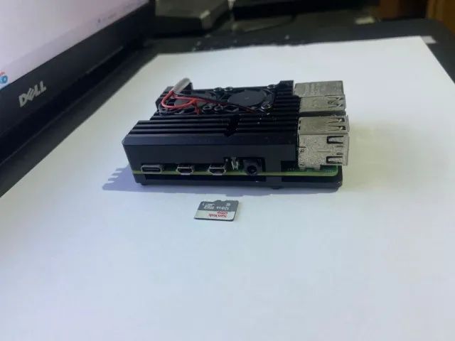 Raspberry Pi4 com case resfriador e cartão de 128Gb com 15.000 jogos  - Foto 4