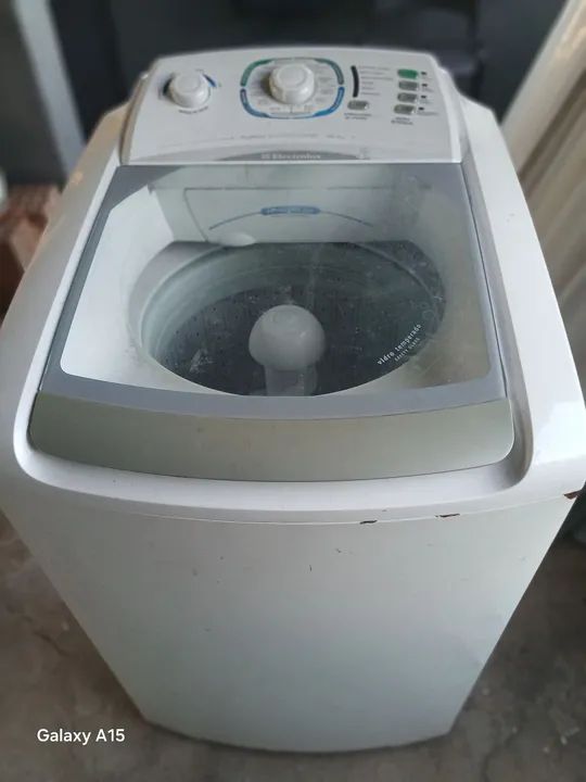 Máquina de Lavar Roupa Automática