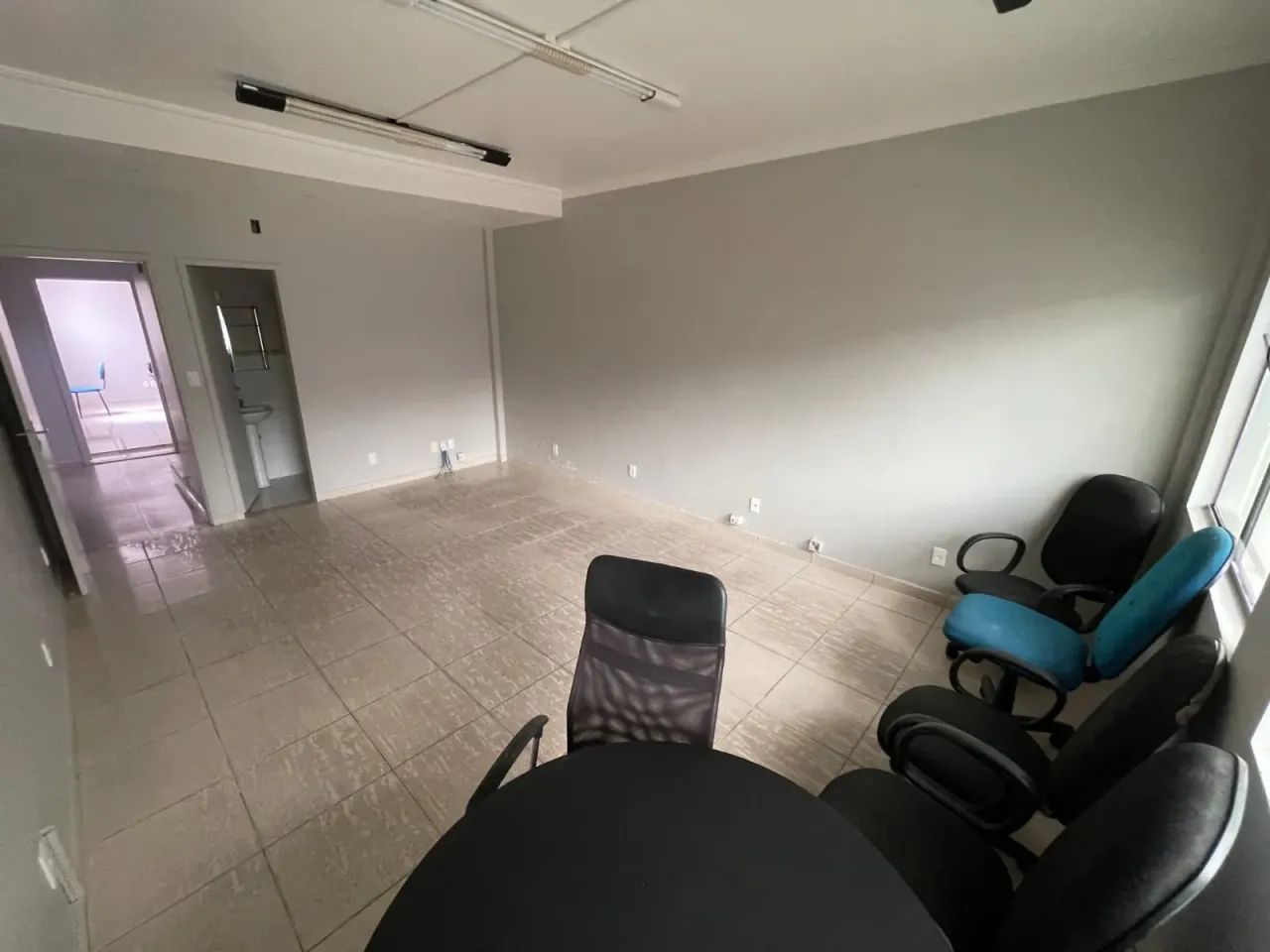 Predio Comercial 3 andares  no Bairro Parque Dez - Foto 10