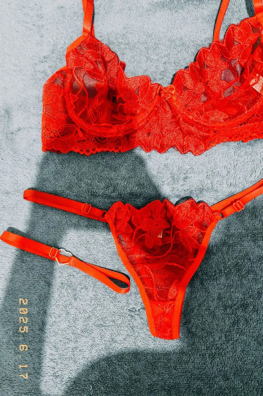 Conjunto de lingerie vermelho