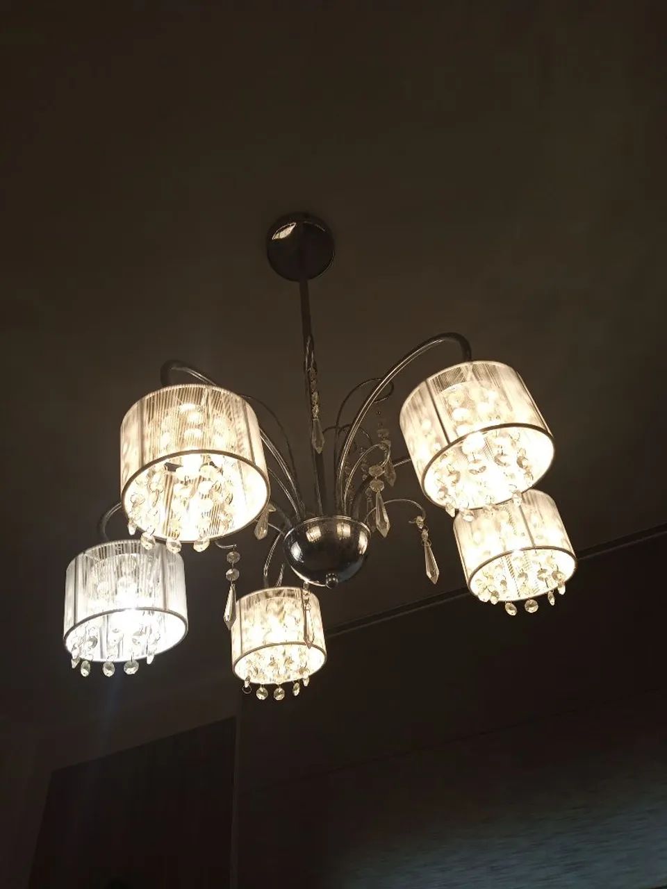 Lustre com cristal e base cromado  - Foto 2