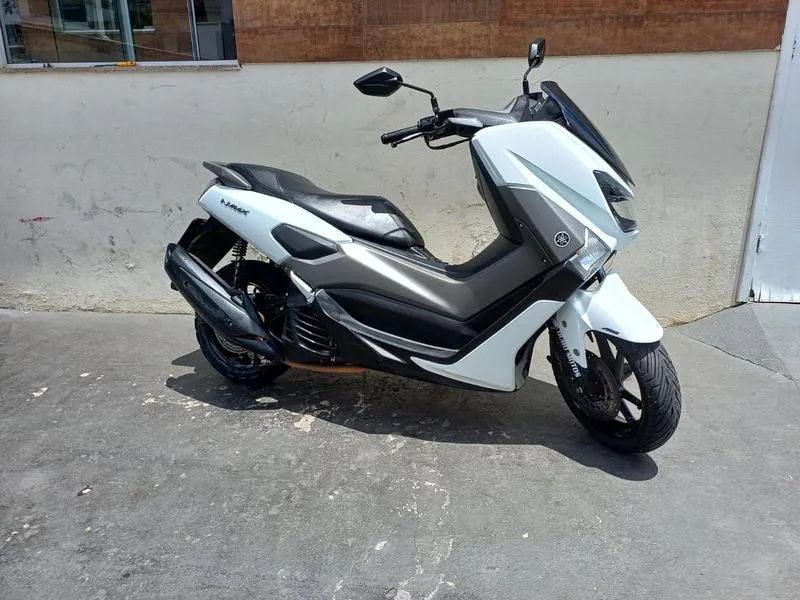 YAMAHA NMAX 2019 - Foto 2