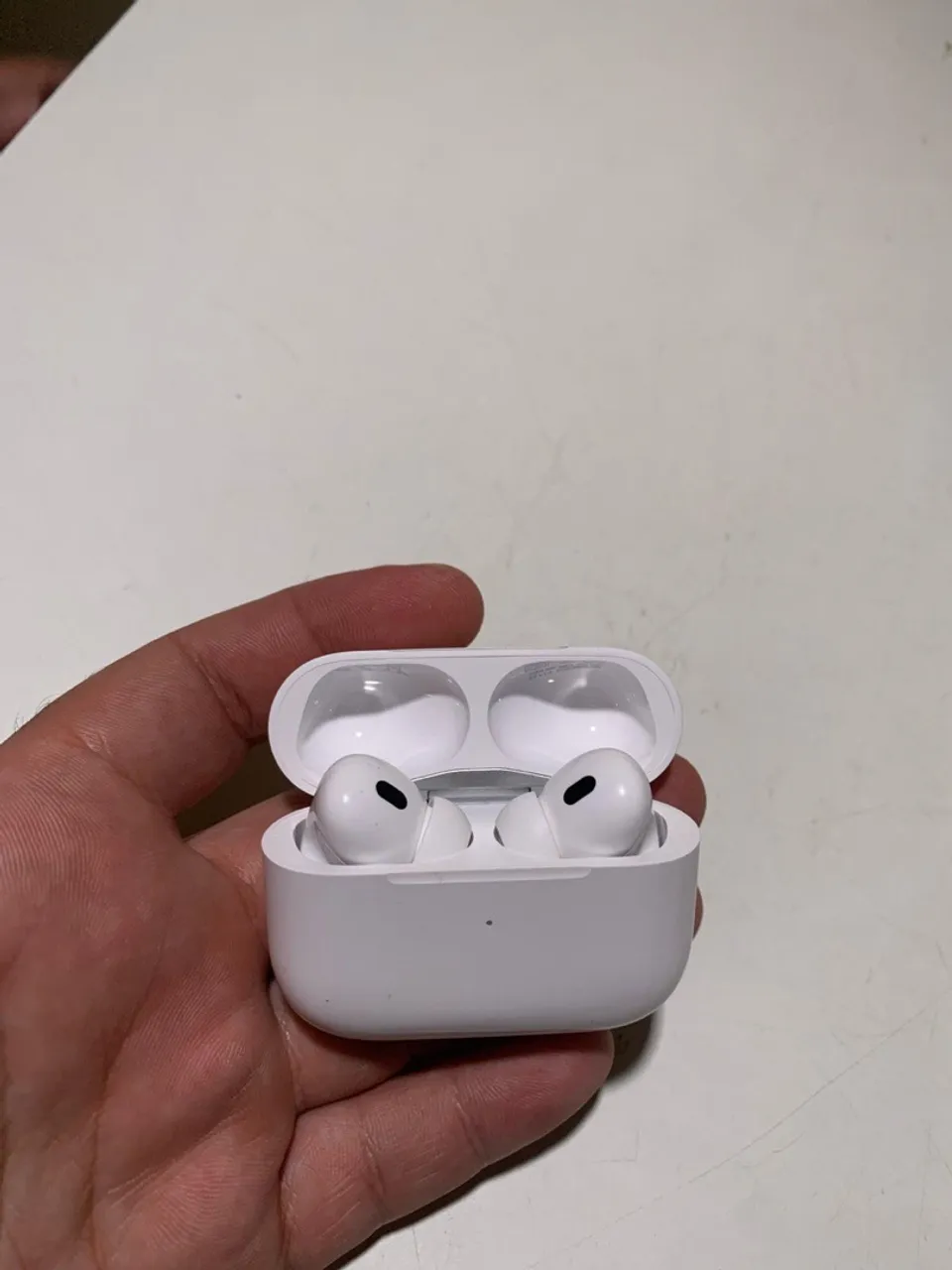 Fone de Ouvido Apple AirPods Pro 2