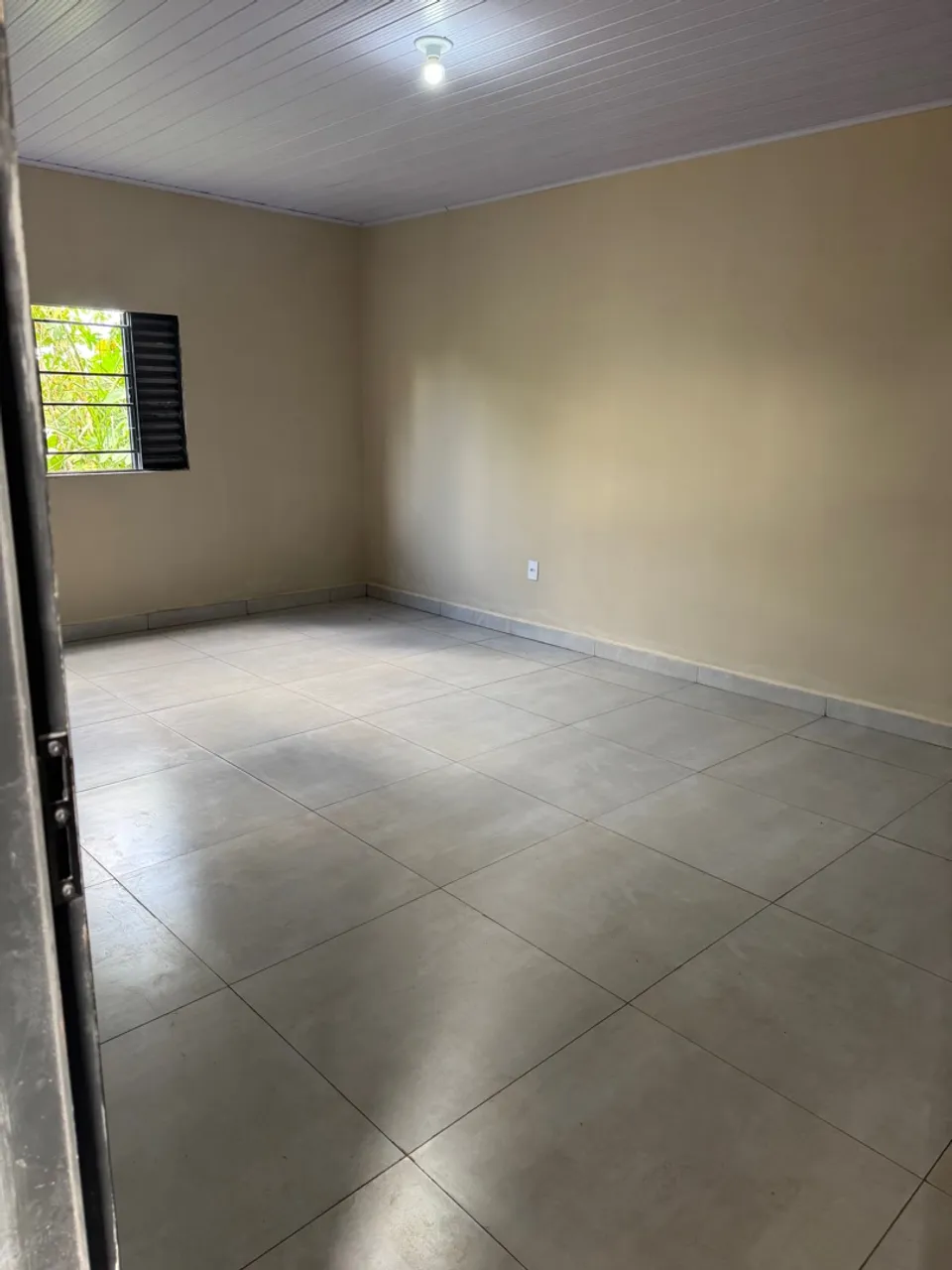Alugo kit net 1 quarto nova em VG 