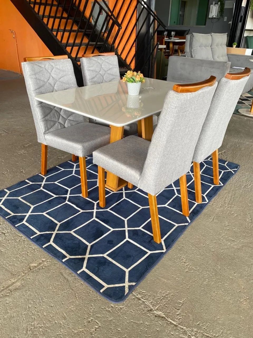 Conjunto Mesa de Jantar com 4 Cadeiras - Foto 2