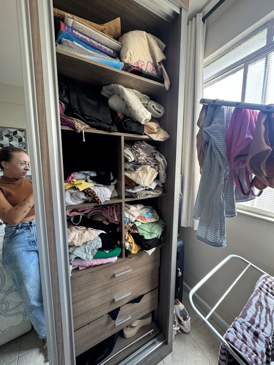 Guarda roupa 4 portas  - Foto 5