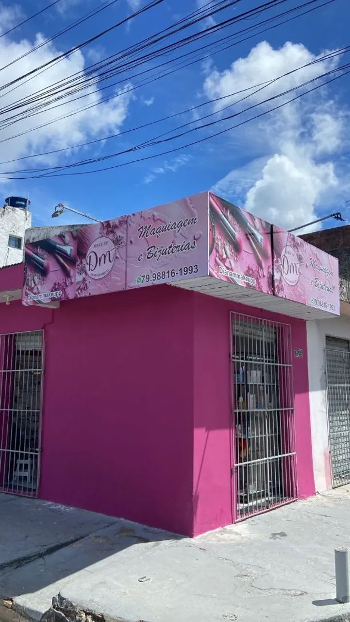 Loja de maquiagem para vender, ótima oportunidade, bem localizada.