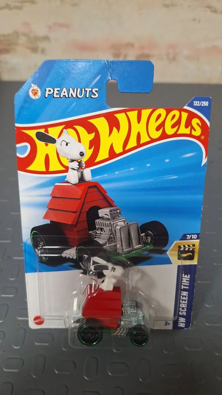 Hotwheels Snoopy