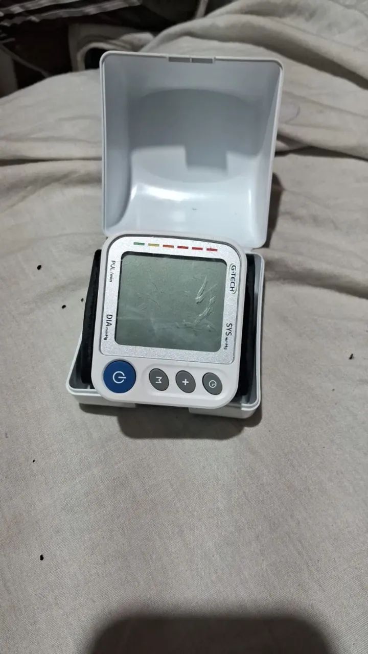aparelho de pressão digital automático de pulso da marca G-Tech - Foto 3