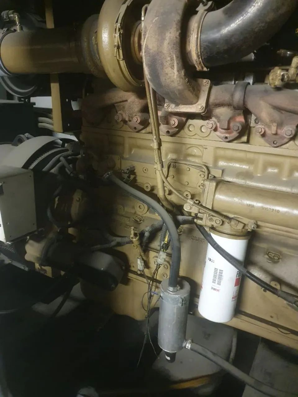 GERADOR DE ENERGIA CARENADO SUPER SILENCIADO 450 KVA - Foto 3