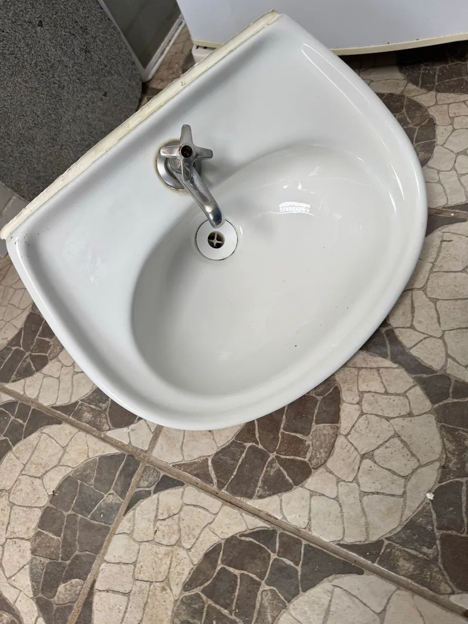 Pia usada 45x37 já é o menor valor 