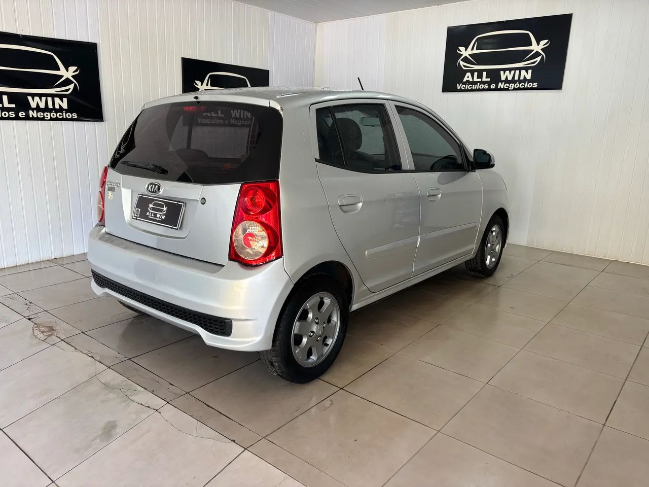 Kia Motors Picanto EX 1.1/1.0/ 1.0 Flex Mec. 2011 - Foto 3
