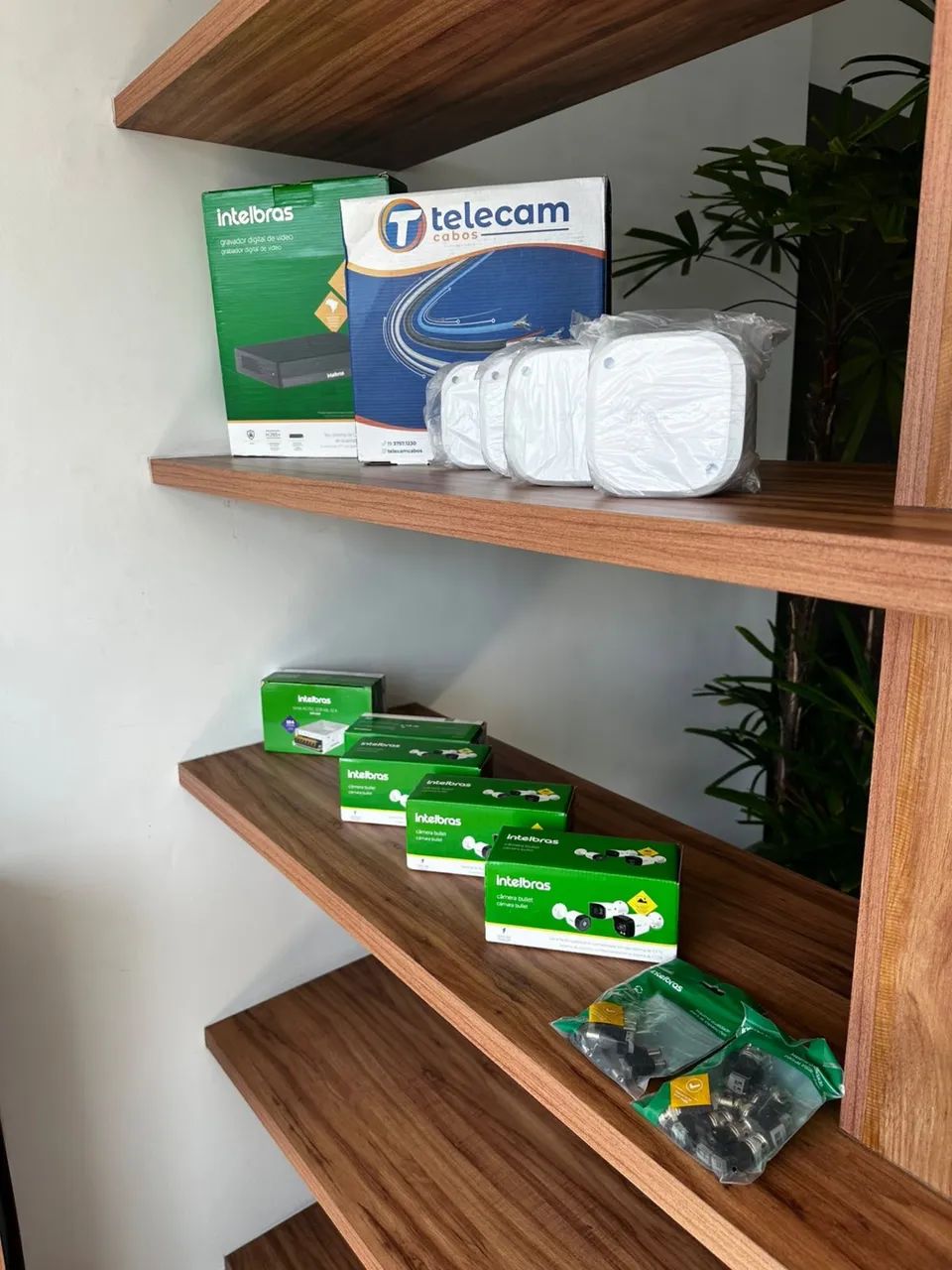 Intelbras Kit CFTV-4 Cam+ HD com DVR e HD 1TB - Novo-Abaixo Tabela - Foto 6