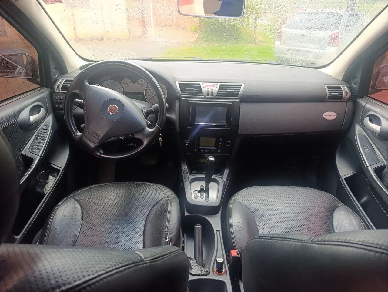 Fiat Stilo Dualogic 1.8 Blackmotion Flex 8V 2010 - Foto 3