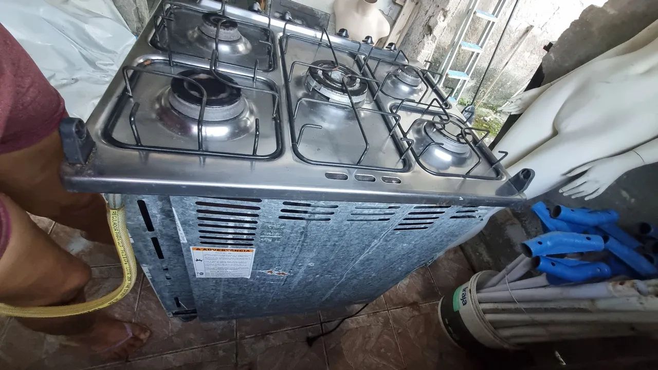 Vendo fogão de 5 bocas funcionando perfeitamente tudo  - Foto 5