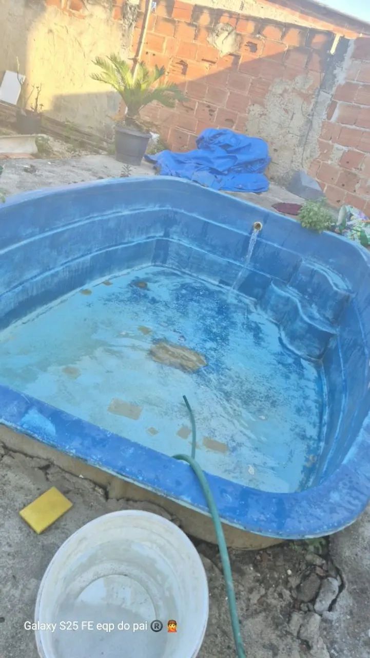 móvel e piscina 