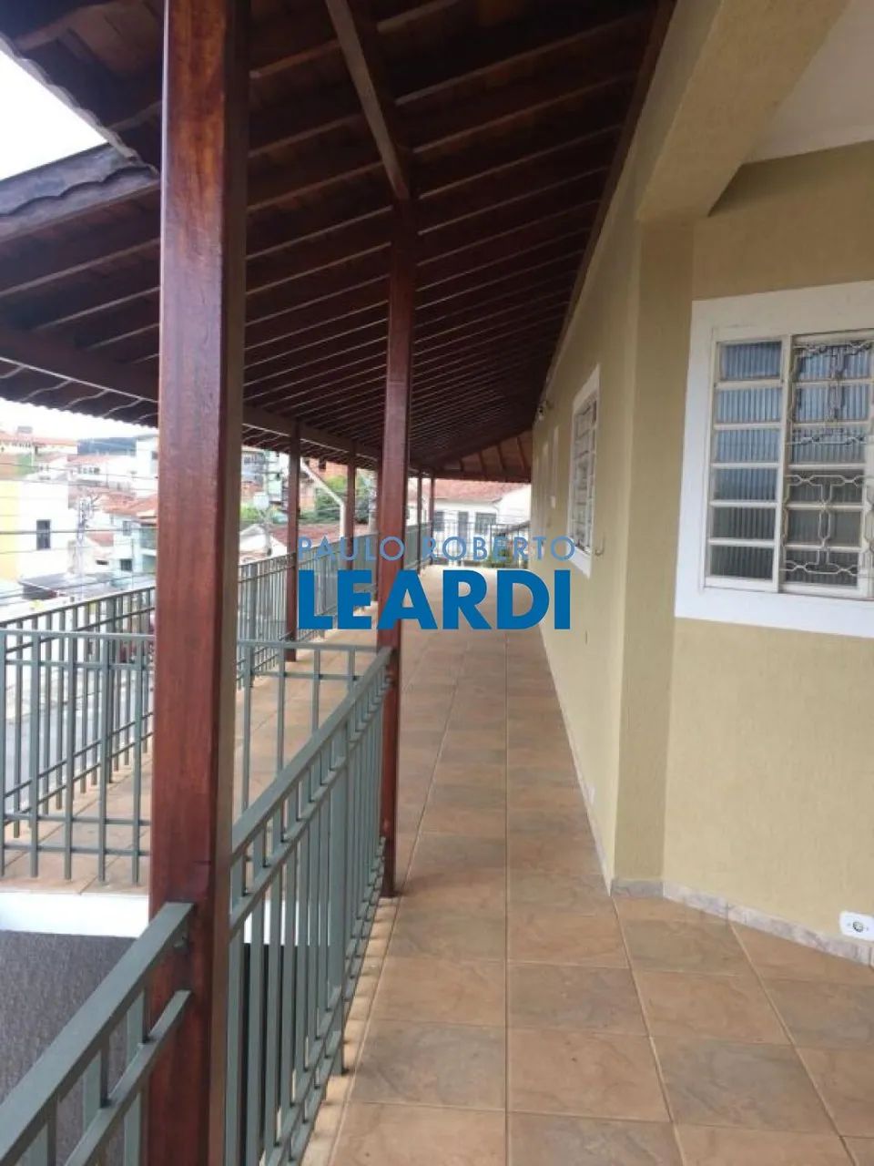 SOBRADO - JARDIM CENTENÁRIO - MG