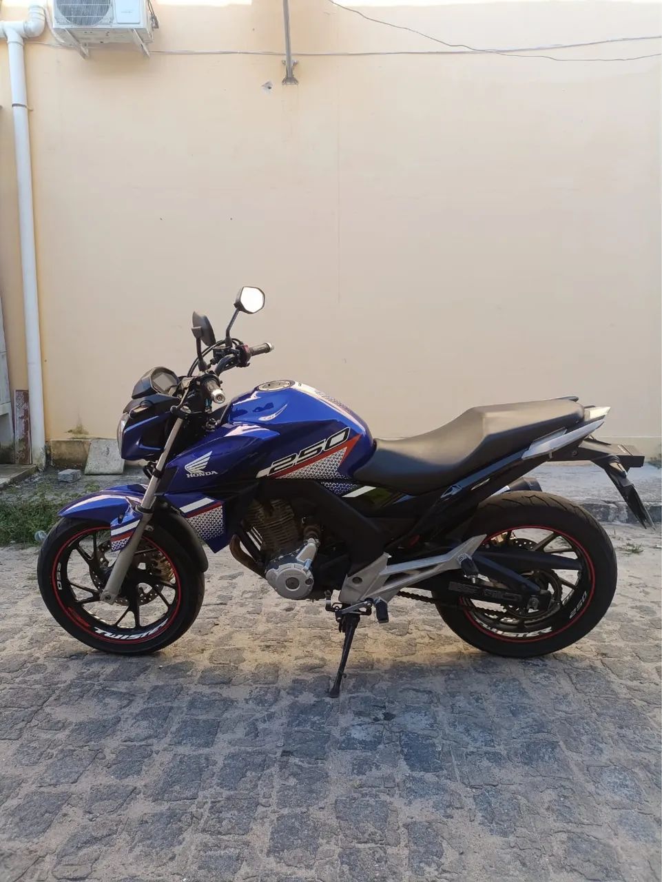 CB twister 250Cc 