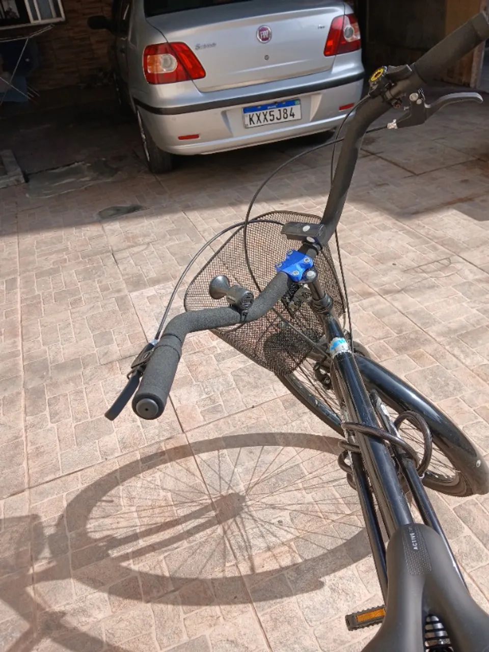 Bicicleta nova com acessórios - Foto 2