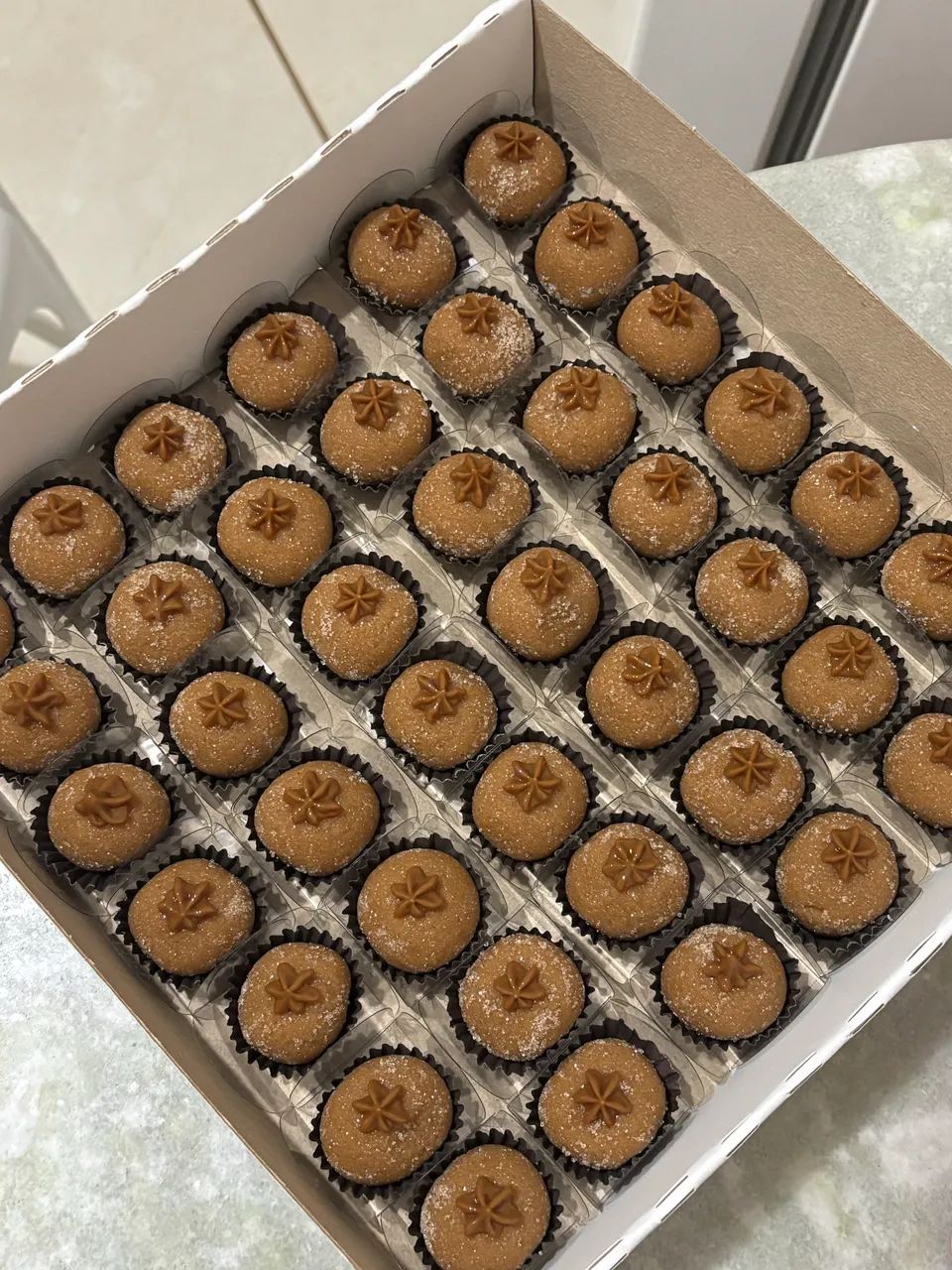 Brigadeiros deliciosos e perfeitos para adoçar seu evento !
