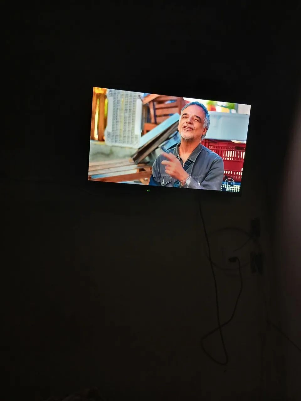 Tv smart  32 polegada