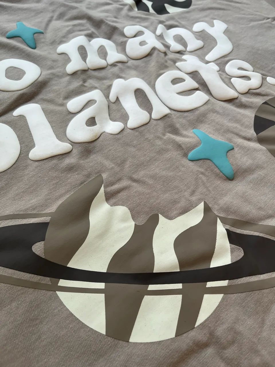 Camiseta broken planet - so many planets - Foto 2