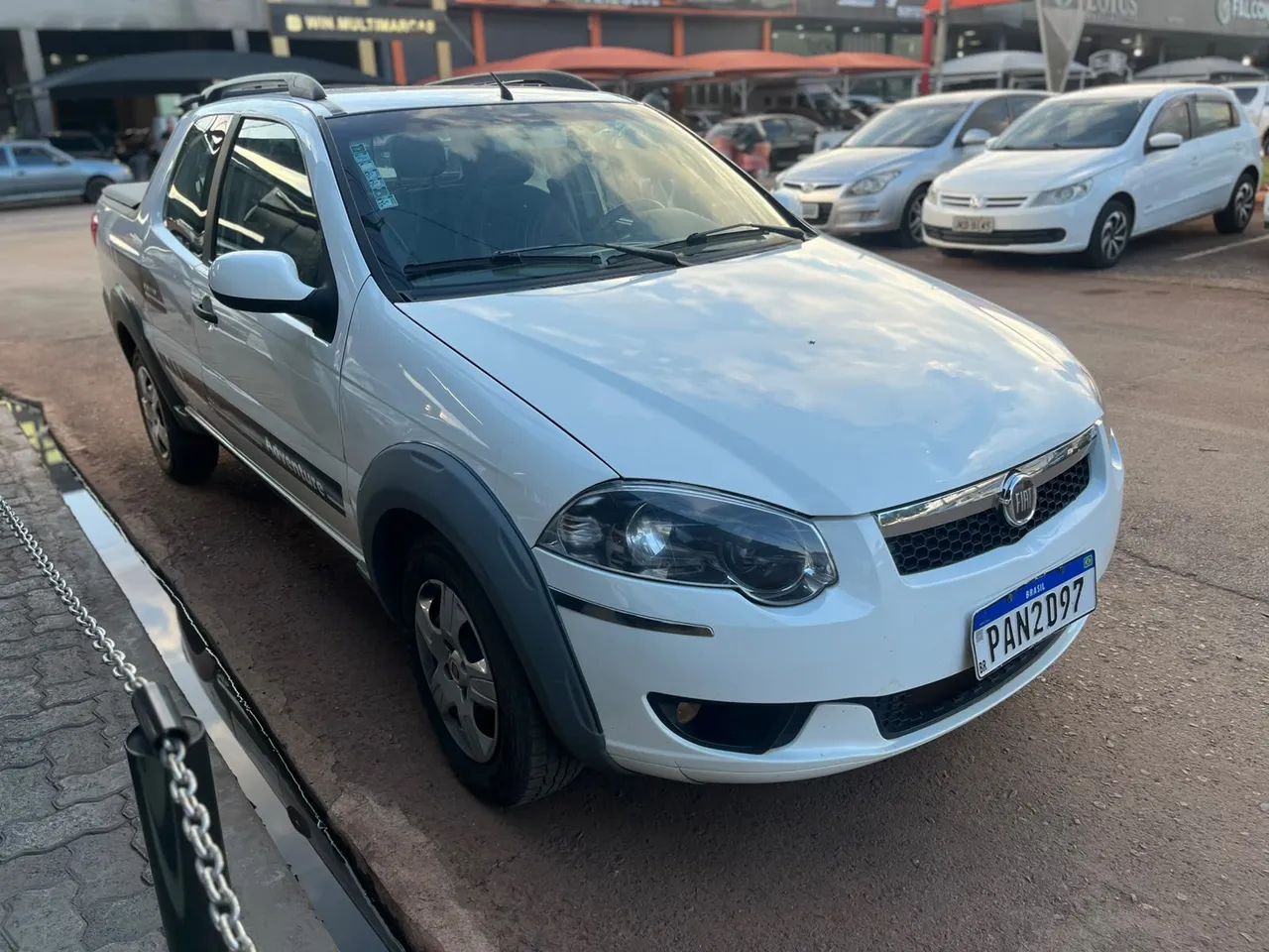 Fiat Strada Strada Trekking 1.6 16V LOCKER Flex CD 2016