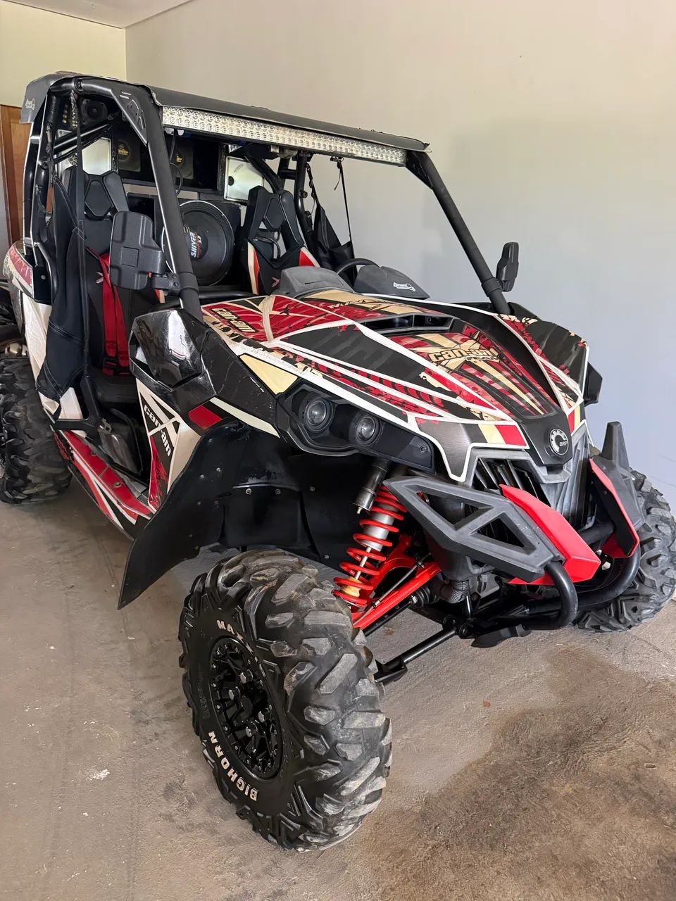 Utv x 2 ano 2014 só pegar e andar nada a fazer