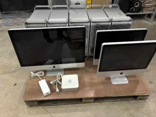 LOTE DE EQUIPAMENTOS APPLE - 9 UNIDADES