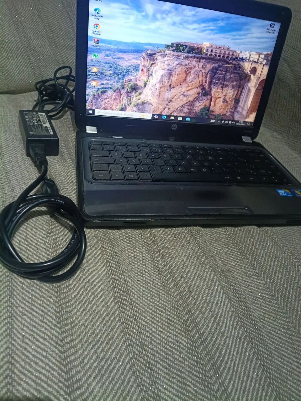 Notebook HP Pavilion G4 - i3 SSD 120 GB