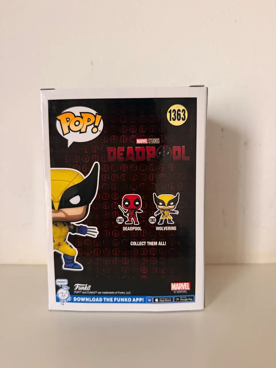 Funko Pop Marvel: Wolverine #1363 (Deadpool) - Foto 2
