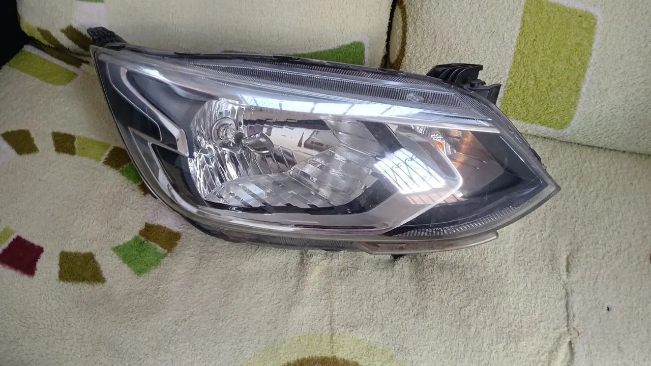 Faróis Disponíveis  - Foto 2