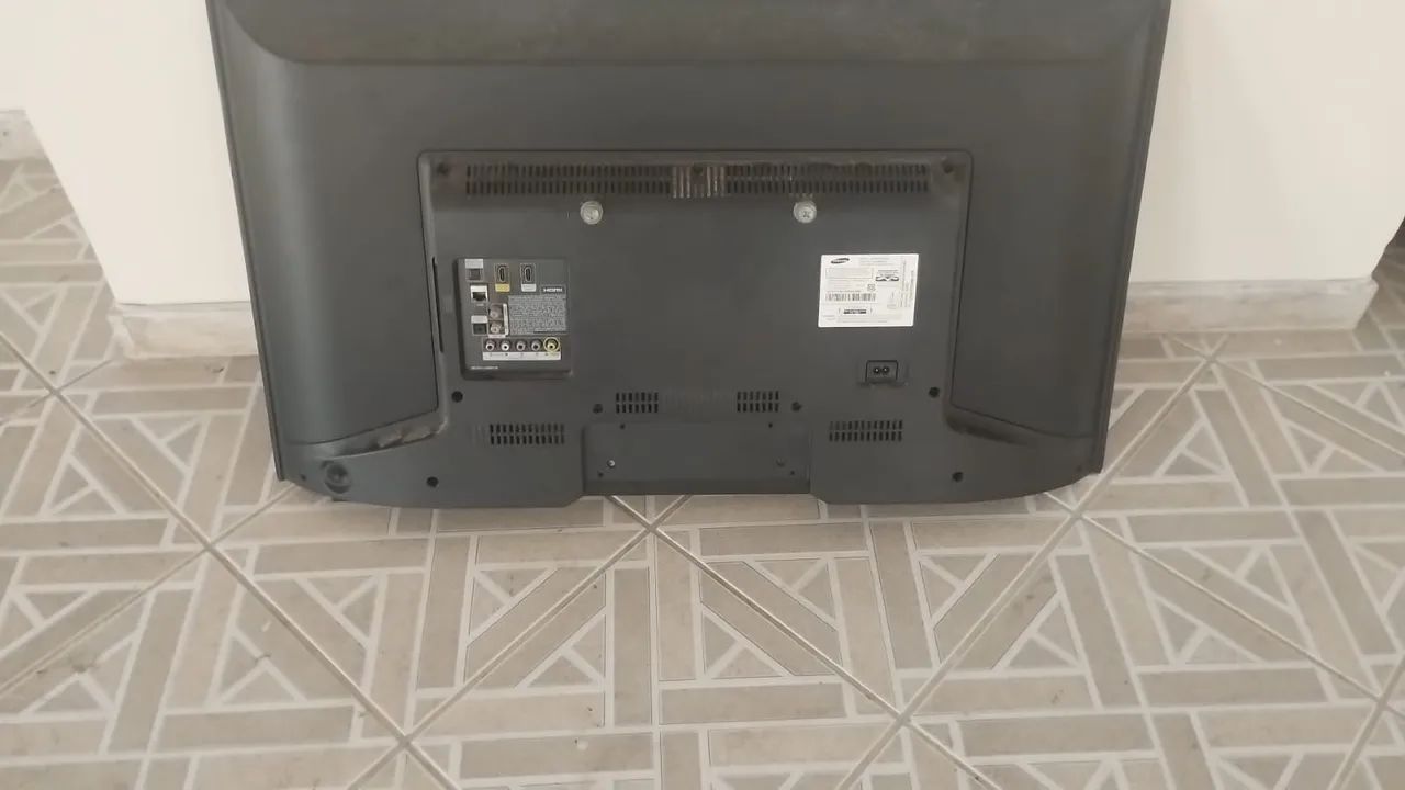 Tv Samsung smart 43 - Foto 2