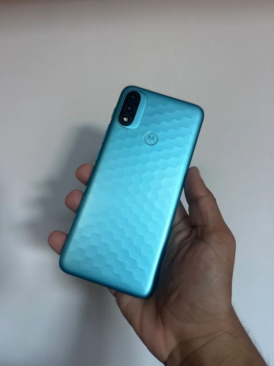 Moto e20